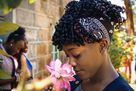 HOW SCENTS CAN TRANSPORT YOU TO A NEW DESTINATION OR MEMORY?